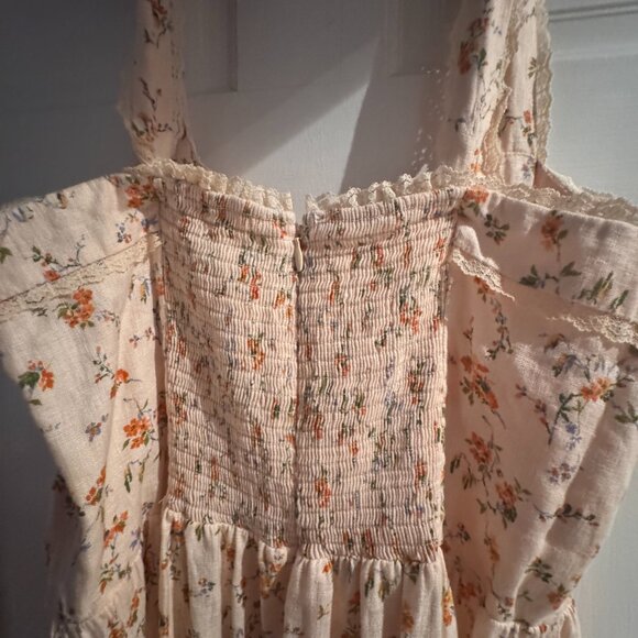 Reformation Dress 12 - Picture 4 of 4